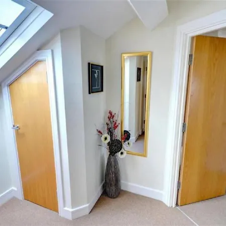 Kittiwake-top Floor Sea View Two Bedrooms *